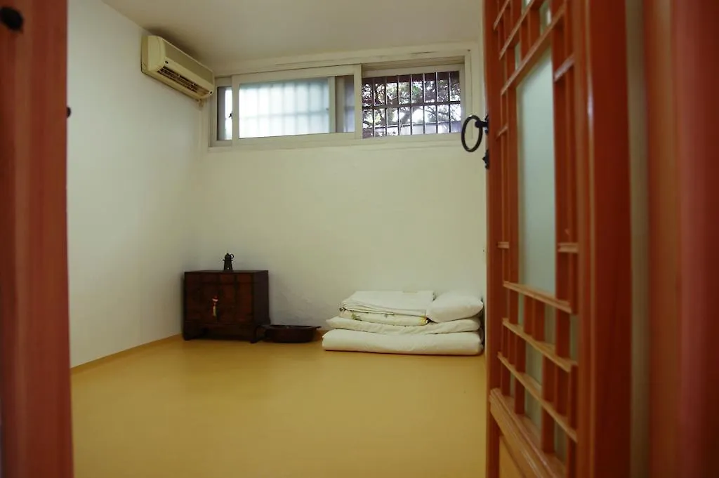 Mumum Guesthouse Seoul South Korea